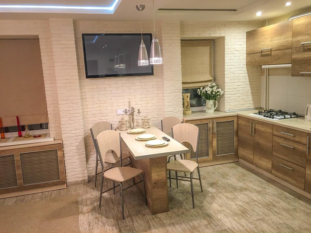 Studio Luxe On Victory Street In The City Center Vinnytsia Exterior foto